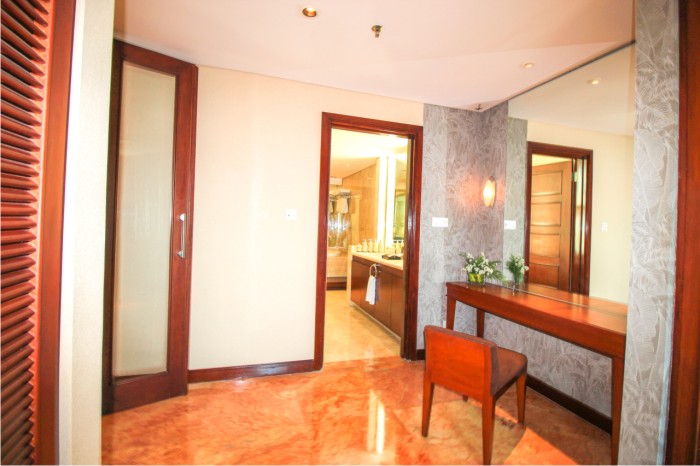 click to enlarge President Suite